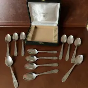 12 small spoons Villeroy Christofle in their case