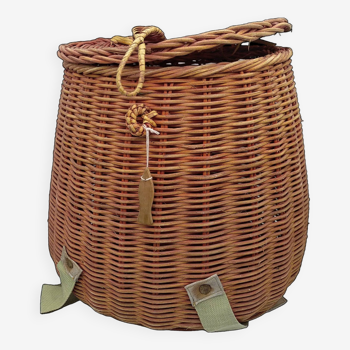 Old fishing basket entirely woven from rattan pith.