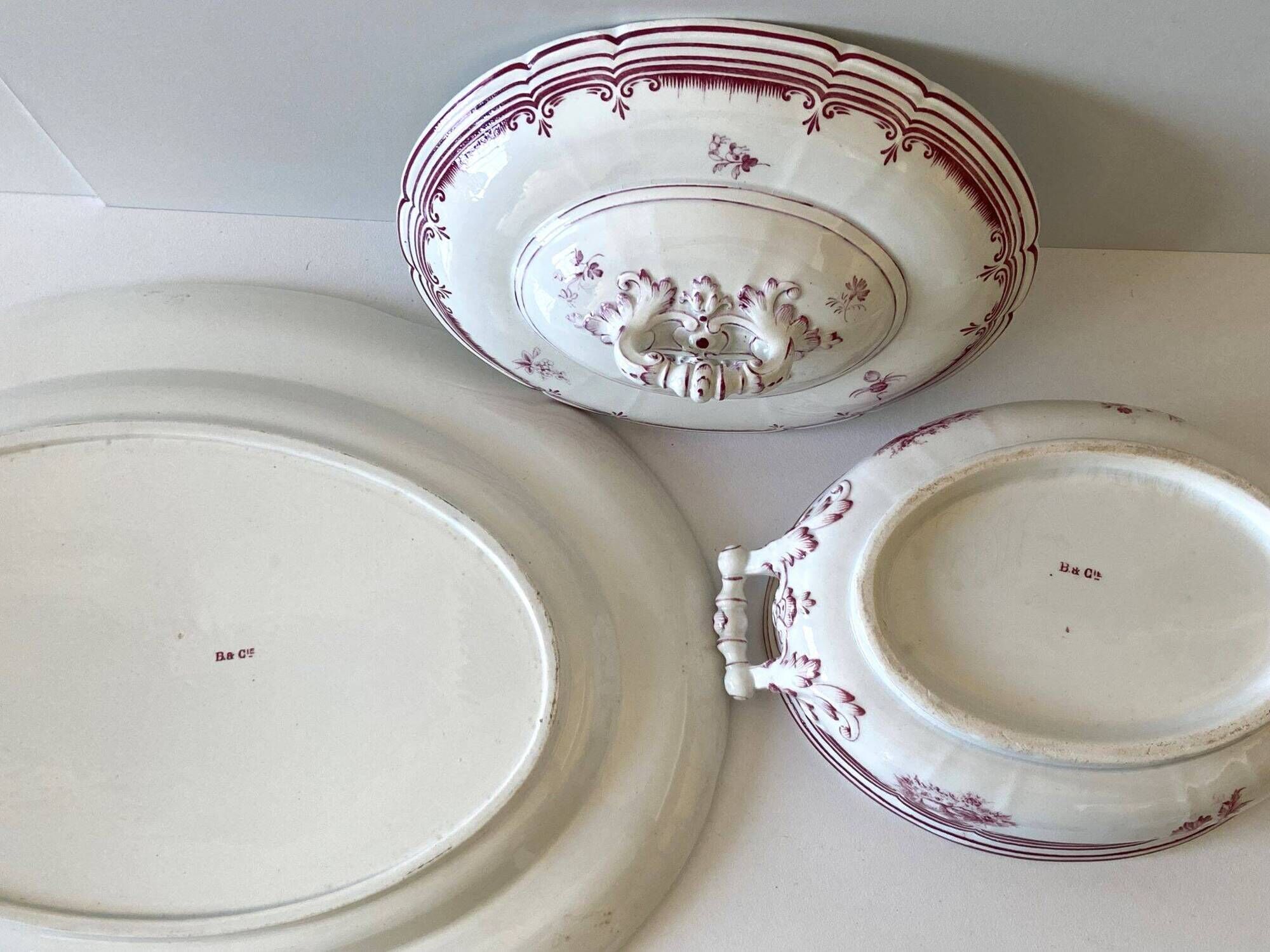 Vegetable dish, Fine Earthenware, Paris, France, Pink Crests, B&Cie Barluet, Creil