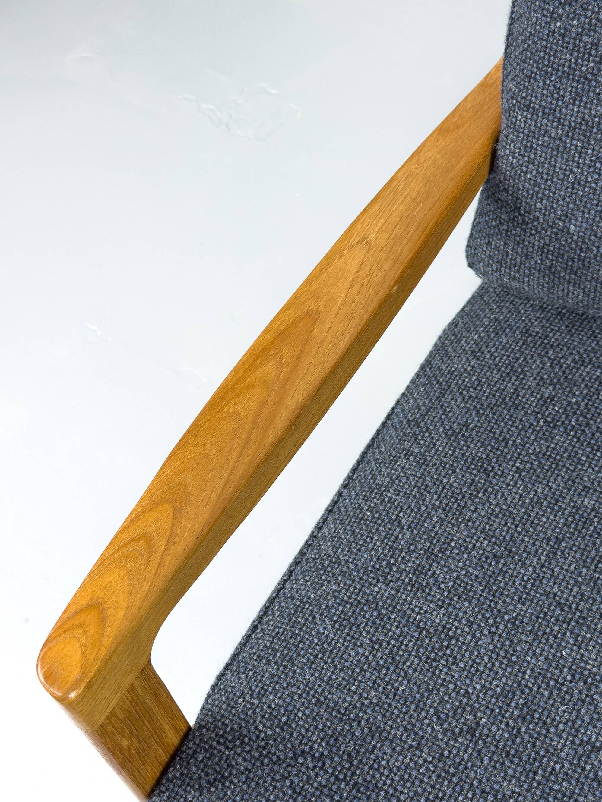 Vintage Two-Seater Senator Sofa in Teak by Ole Wanscher