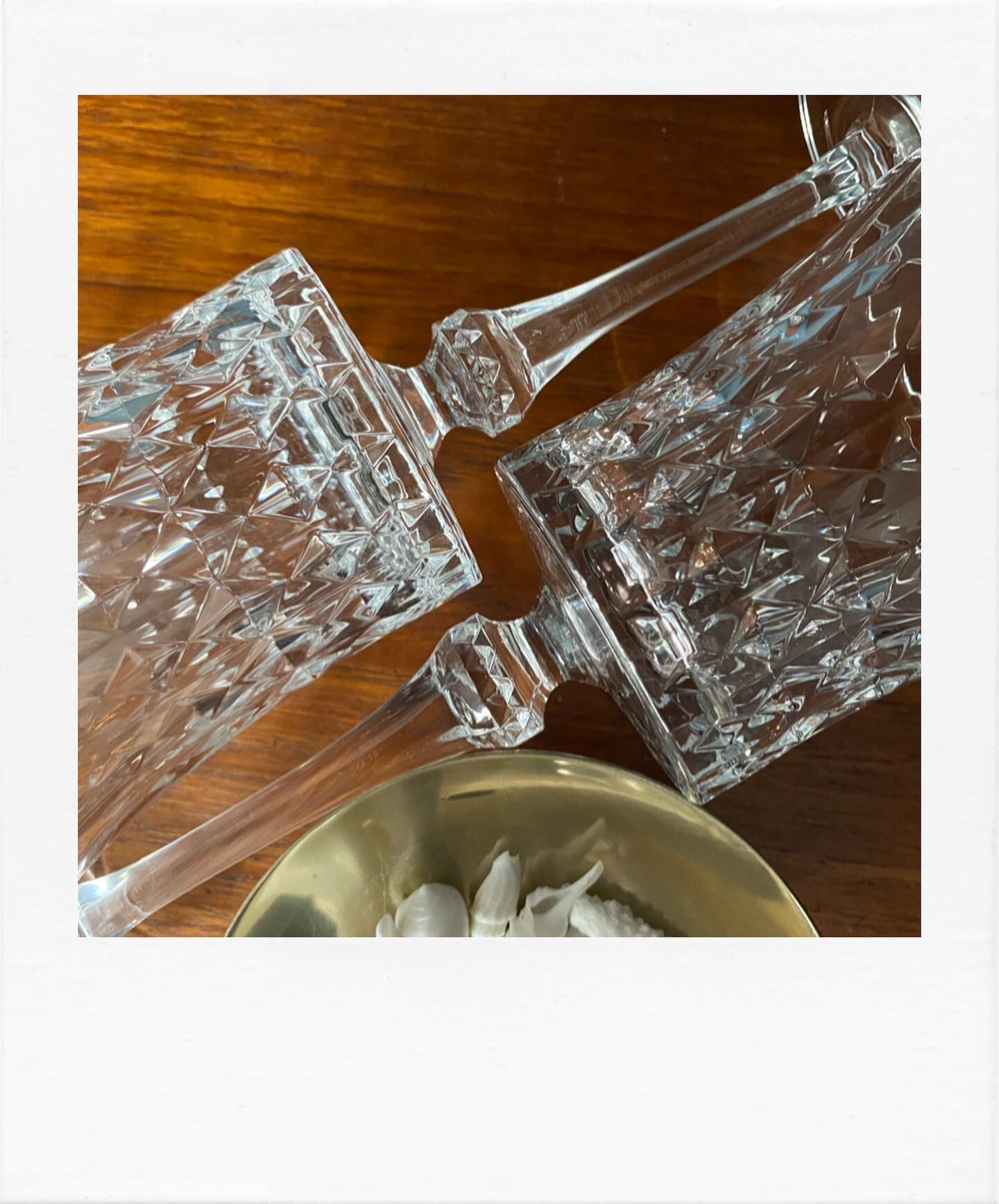 Set 4 crystal wine glasses