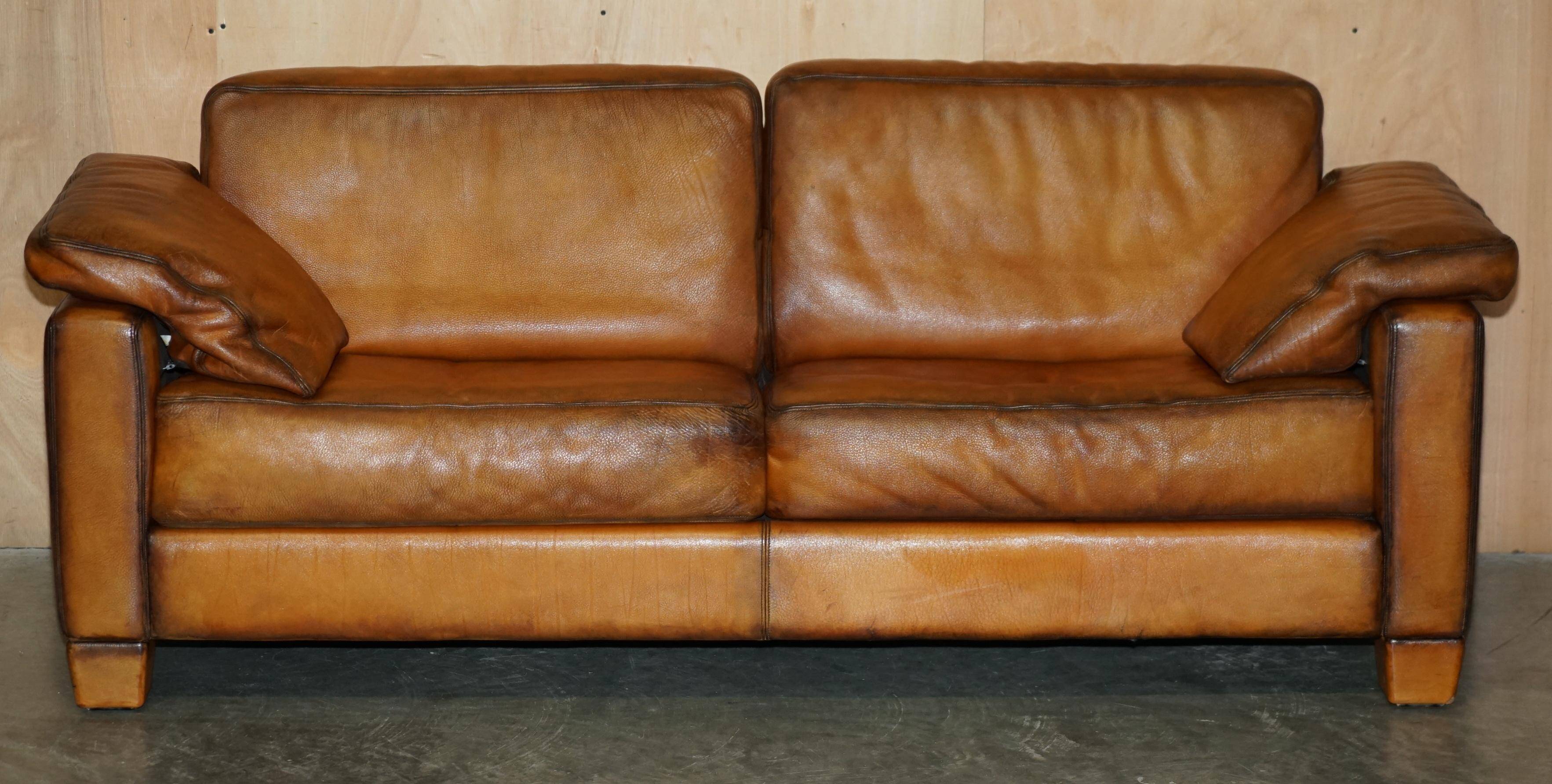 Three-seater sofa De Sede DS17 in restored leather.