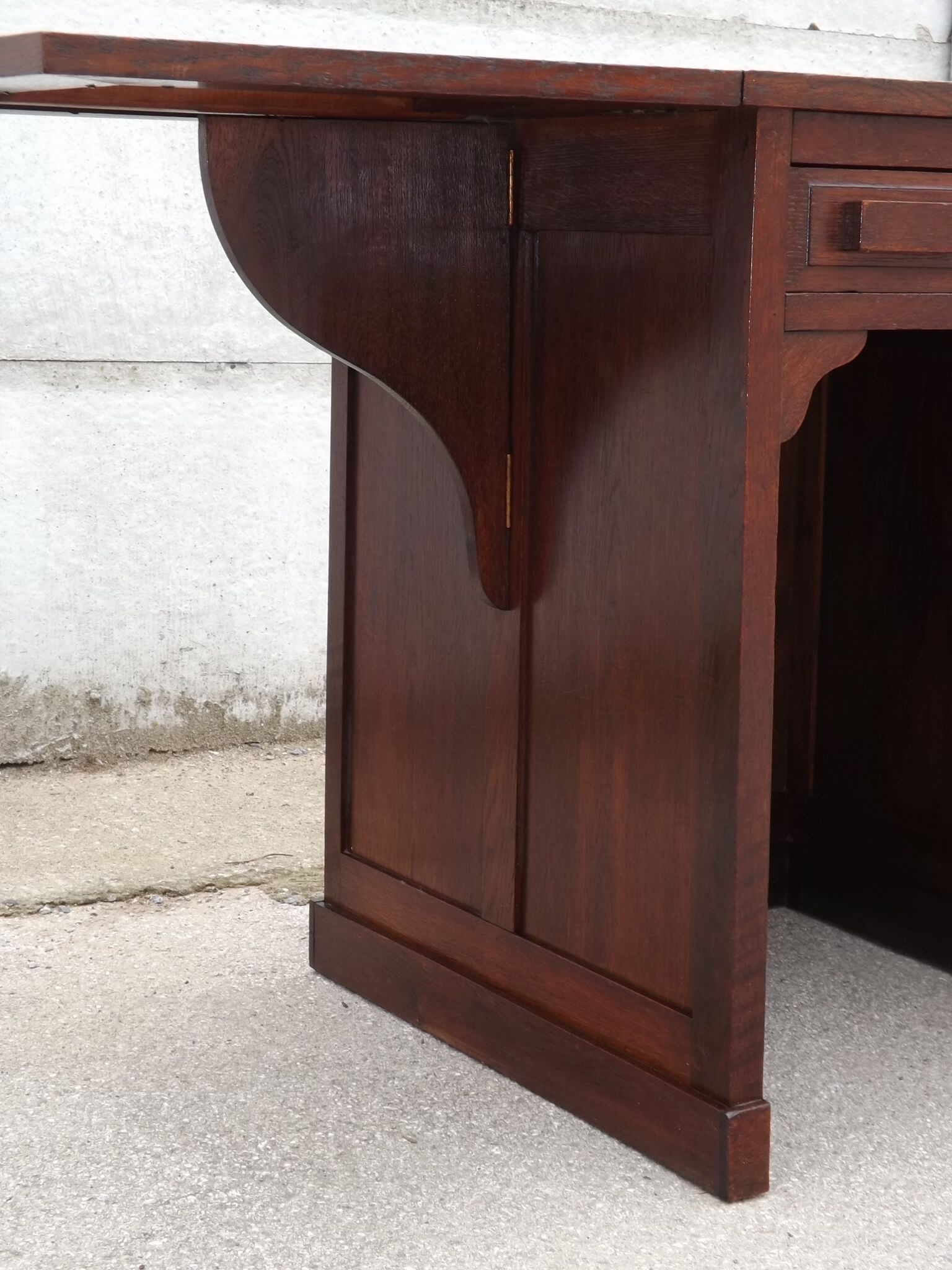 1940 oak desk