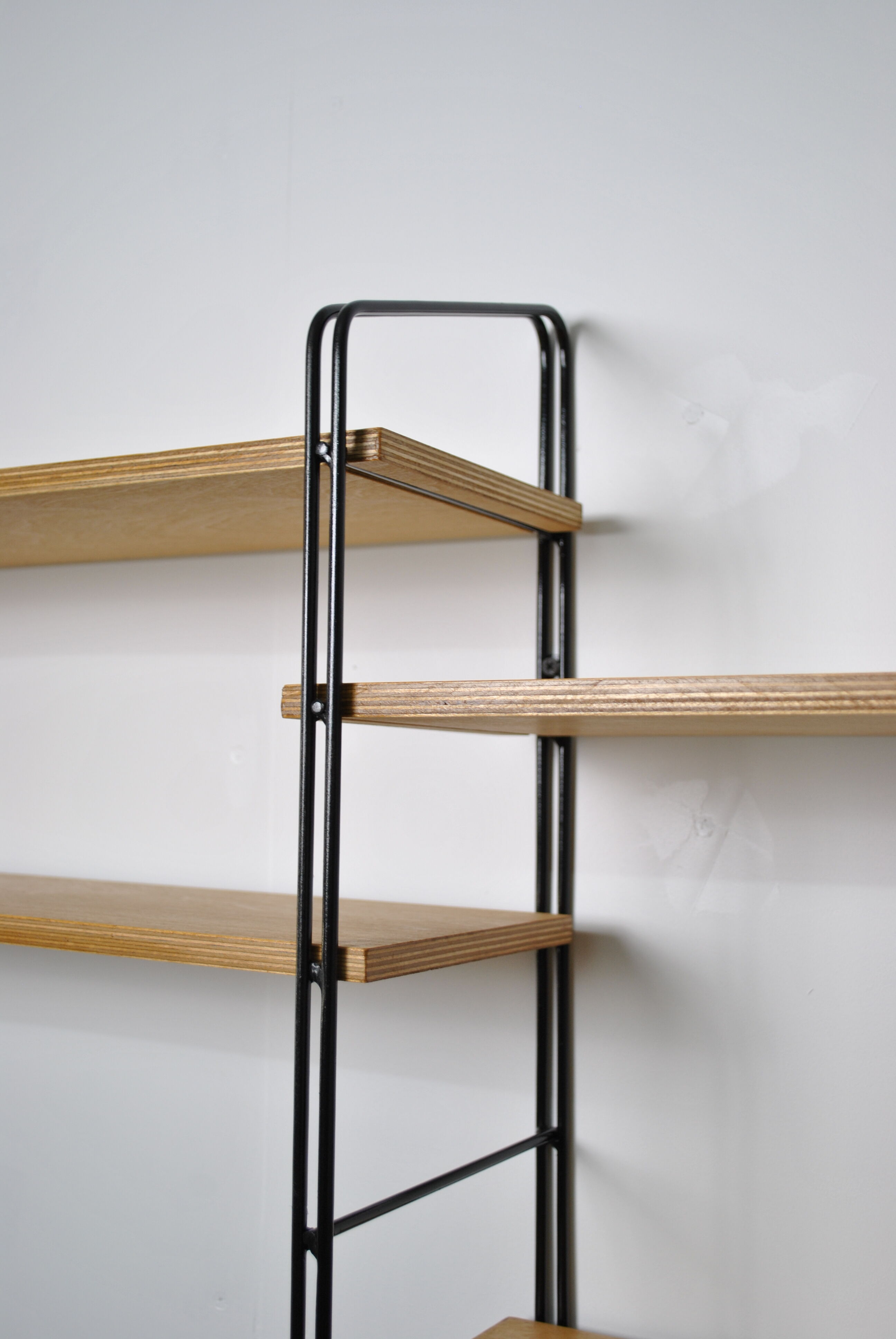 String-type shelf, 1970s