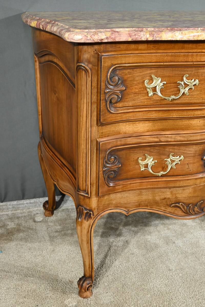 Walnut Sauté Crossbow Commode, Louis XV style – Early 20th century