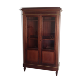 Bibliotheque showcase