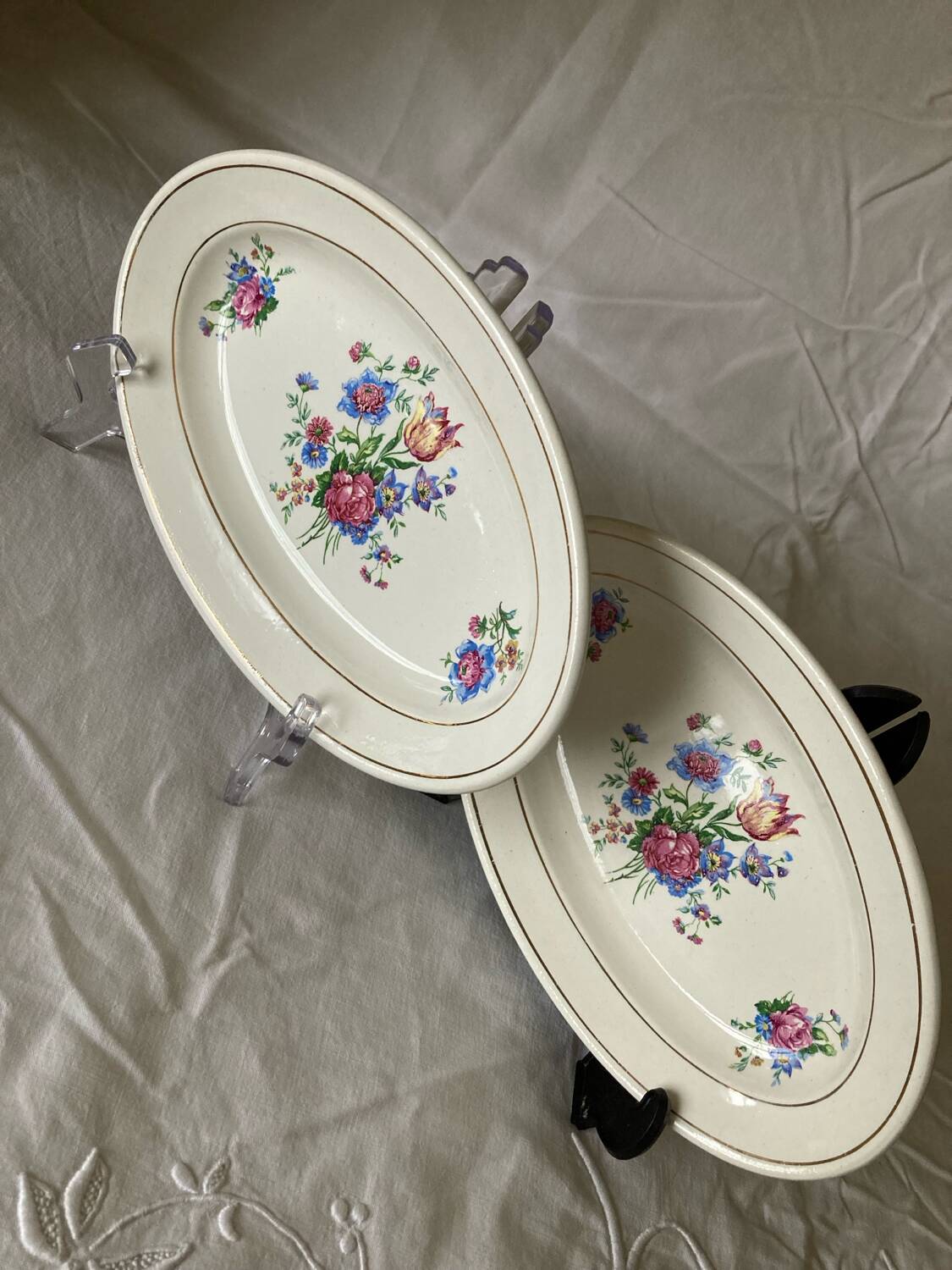 Salins Ramekins, Passy service