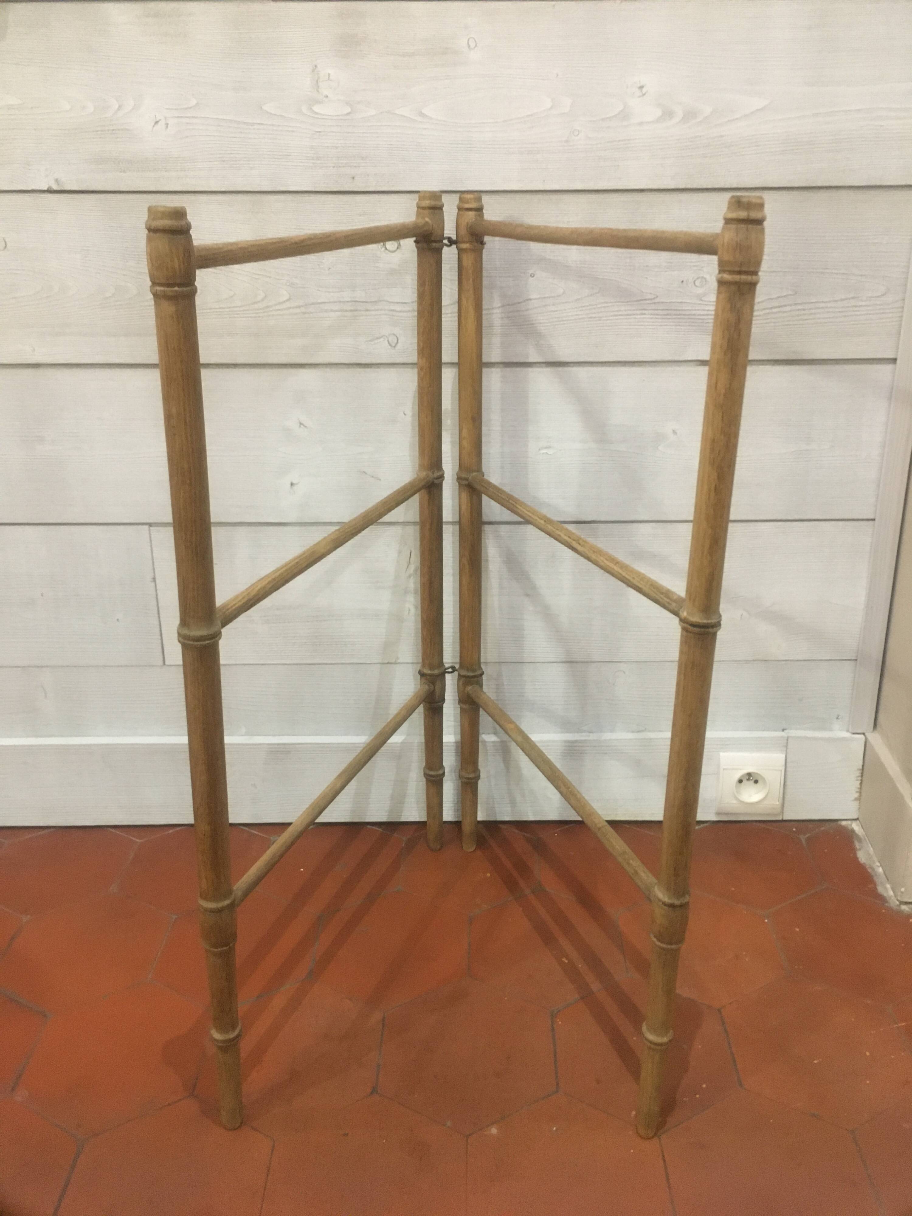Wooden towel rack