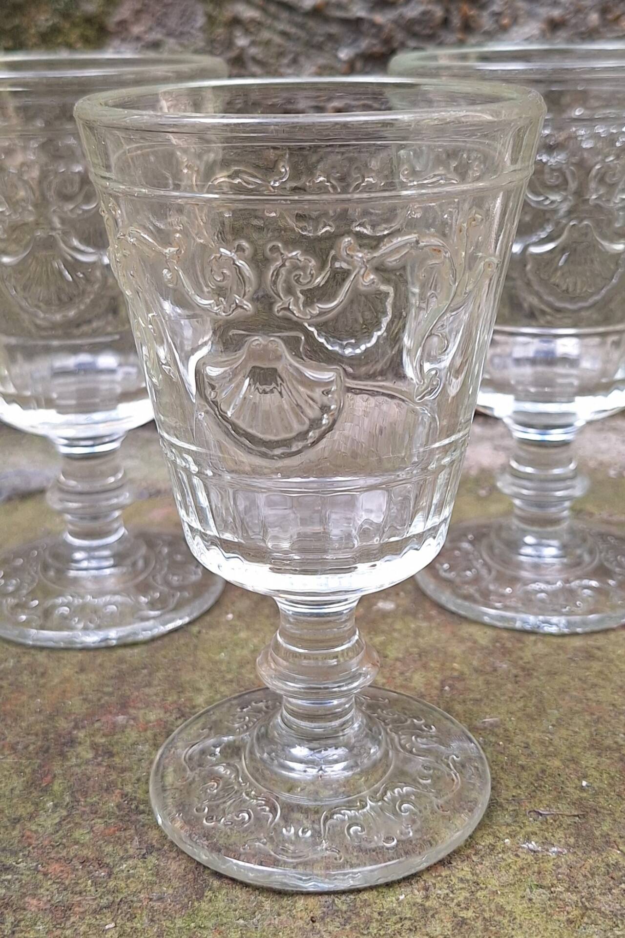 Set of 6 Versailles wine glasses La Rochère