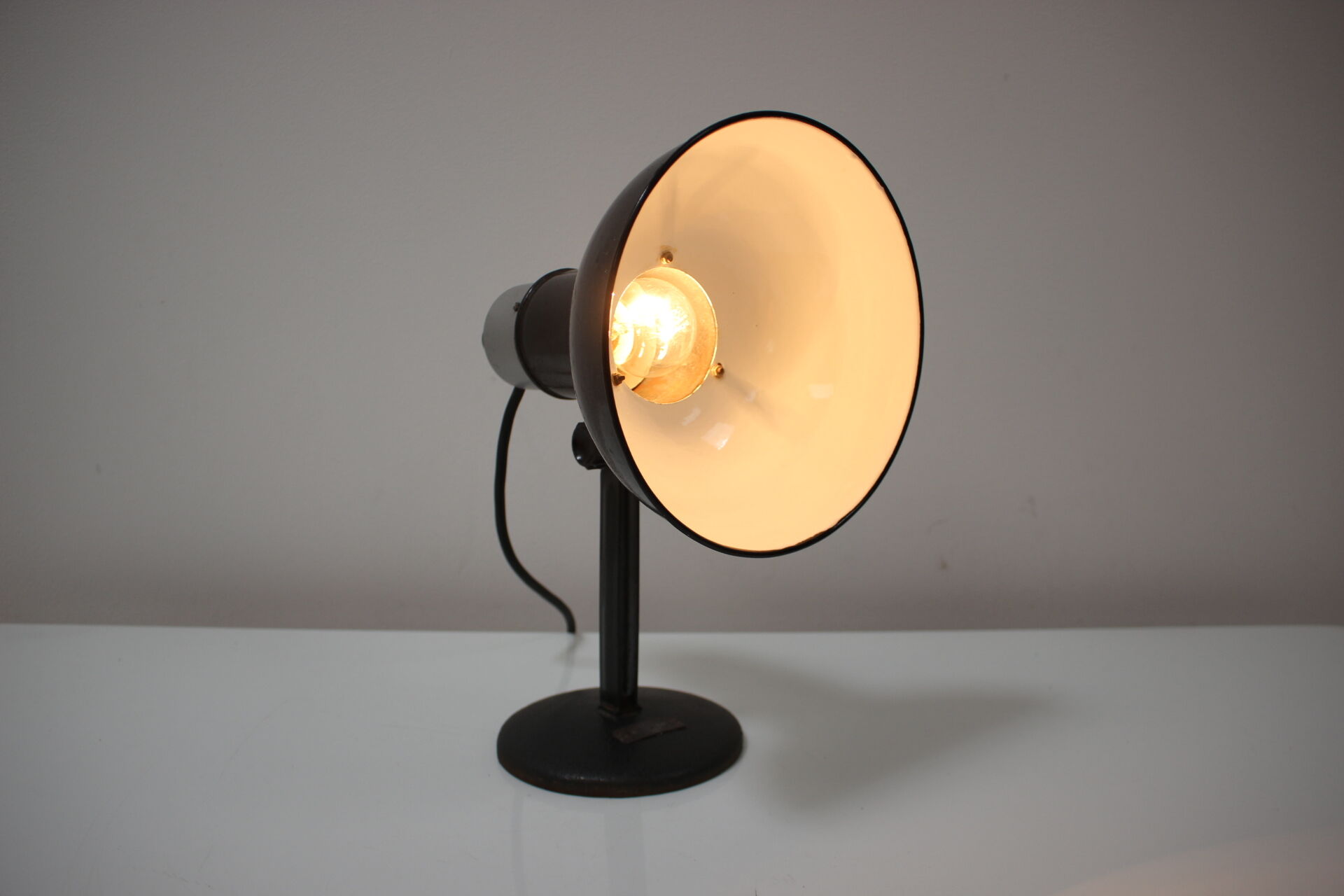 Vintage industrial adjustable table lamp, 1950's