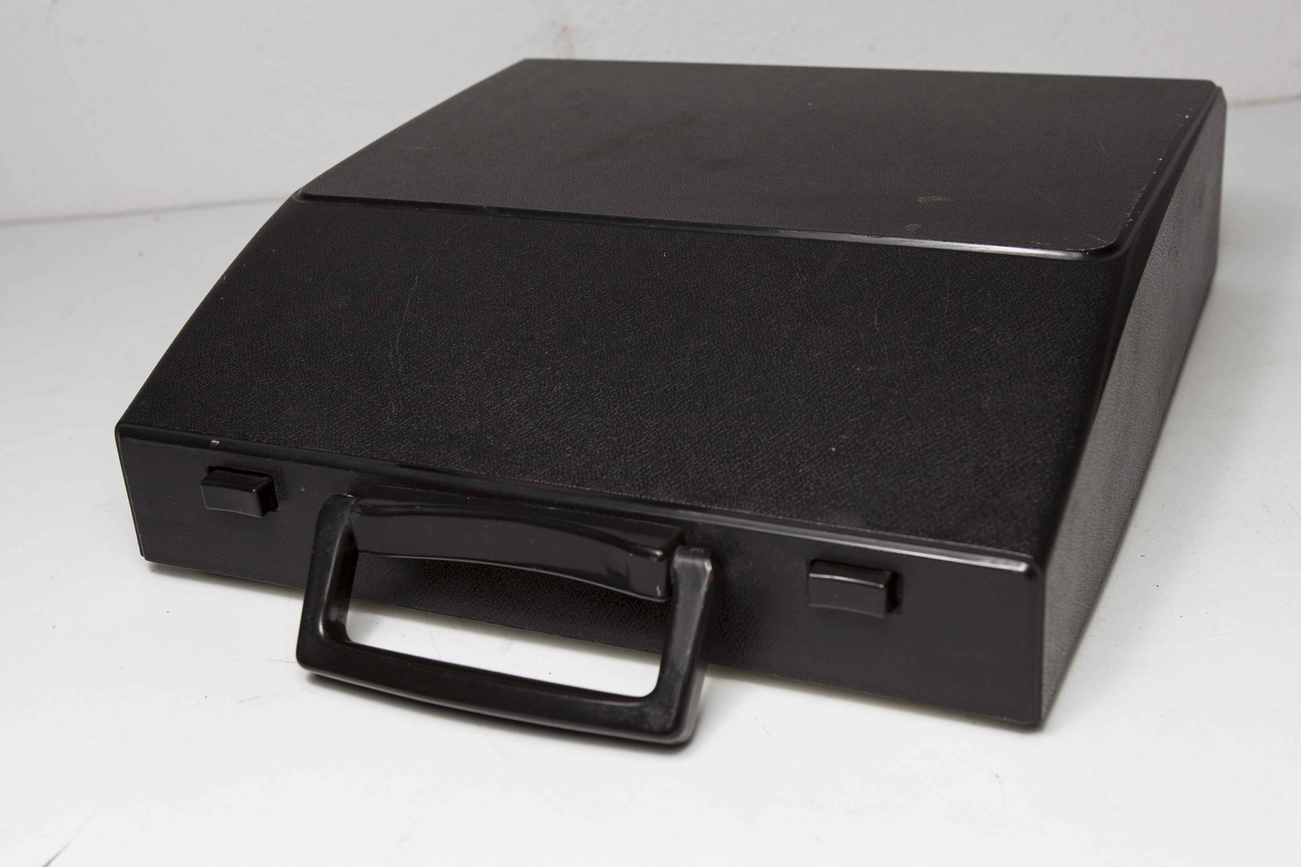 Royal Typewriter 203 1970 Japan