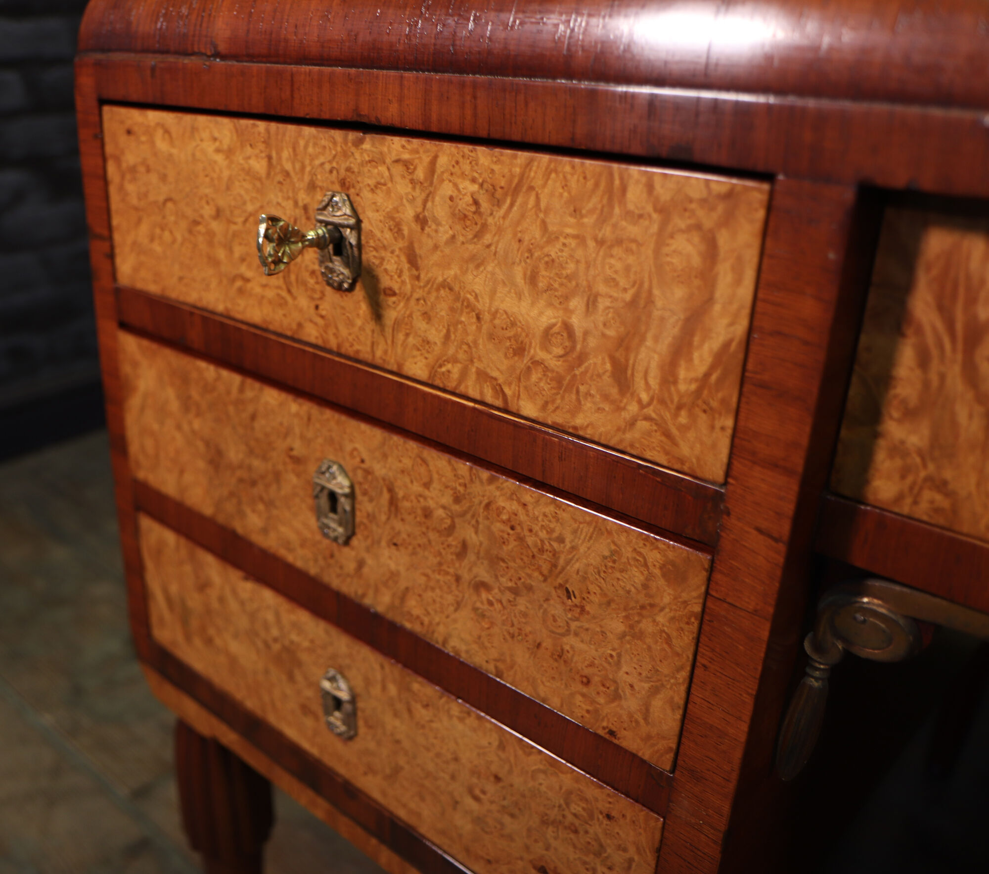 Français table d’écriture art déco par maurice dufrene