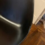 Pierre Guariche shell chair