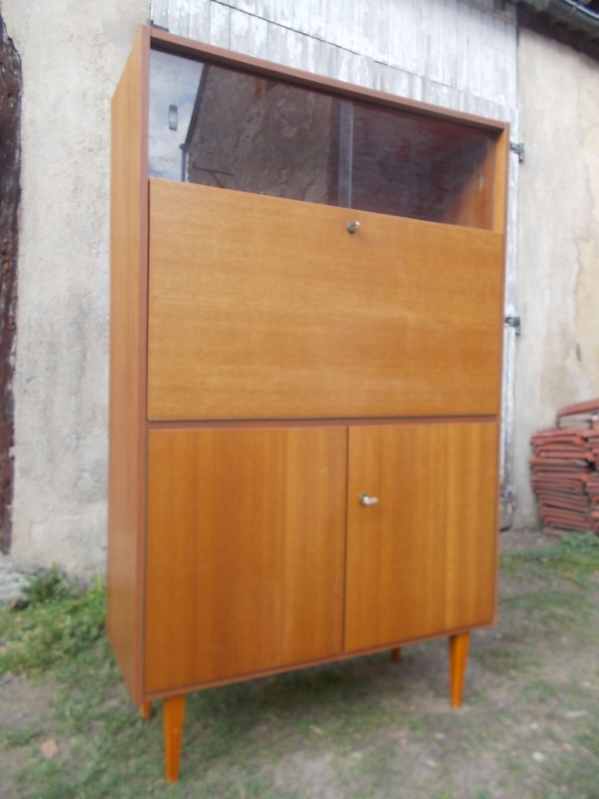 Scandinavian Royal Board Secretary of the 1960s