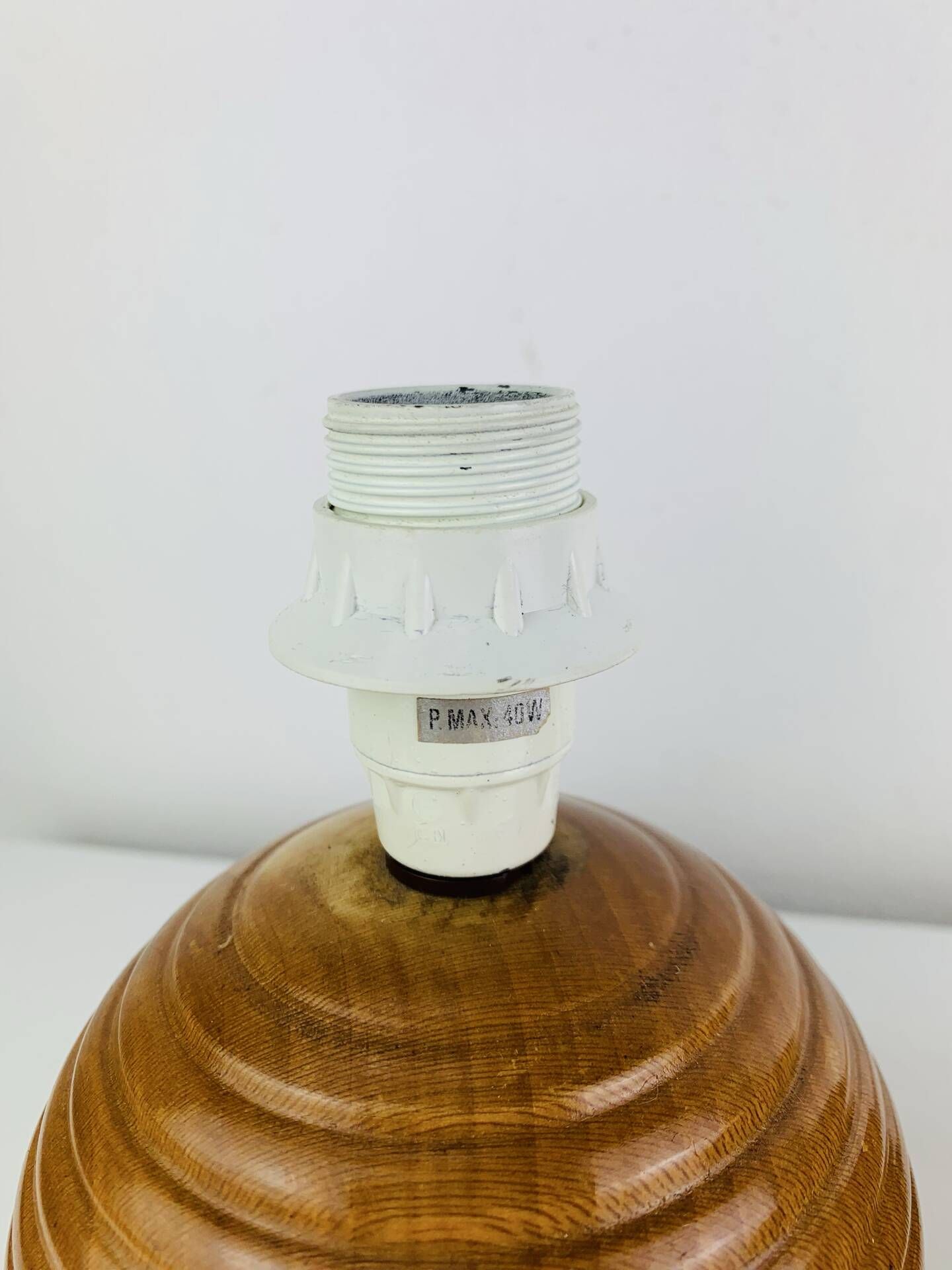 Paire de lampes boules en bois, années 80