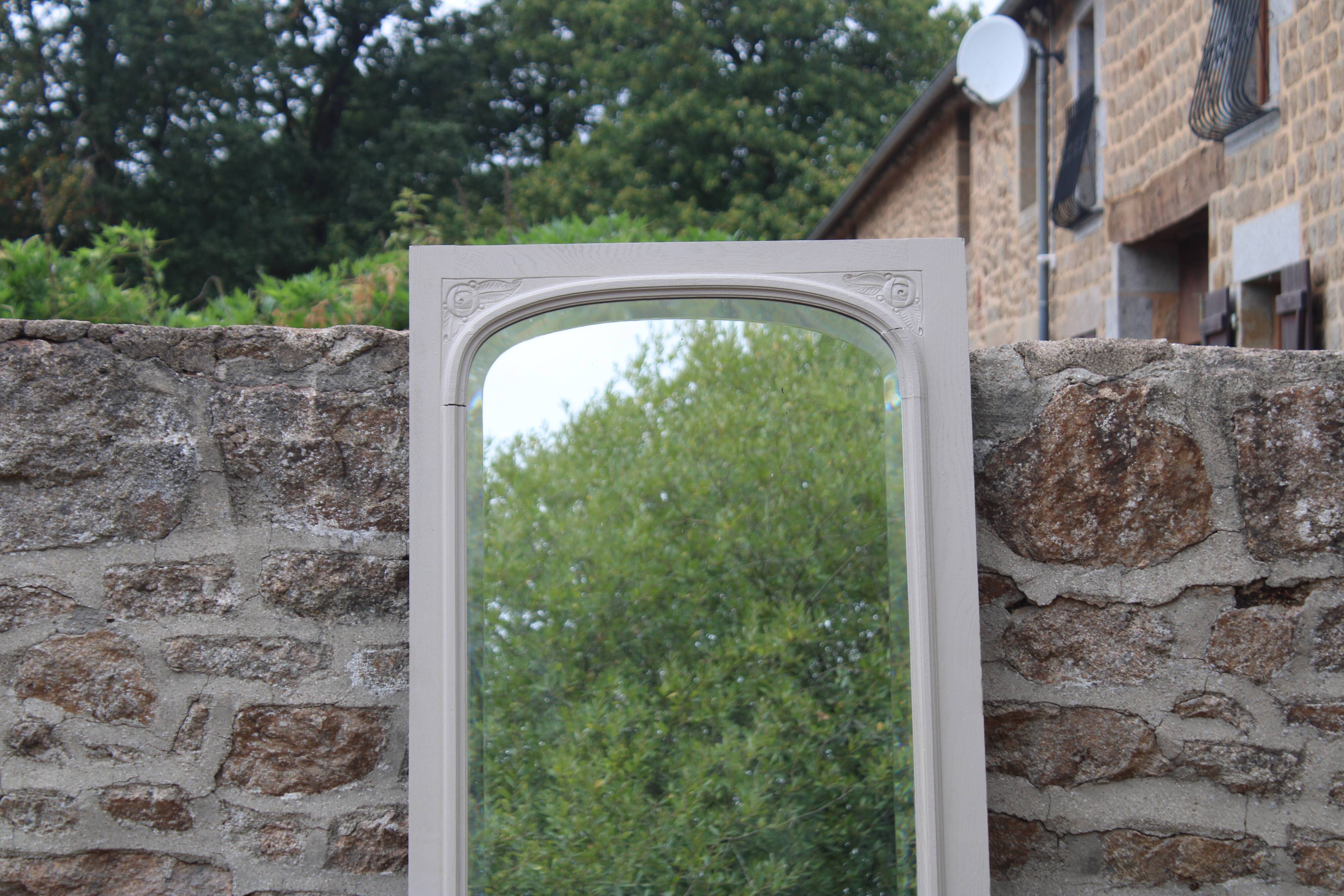 Large antique Art Deco bevelled mirror from 1929 – Greige tabletop mirror