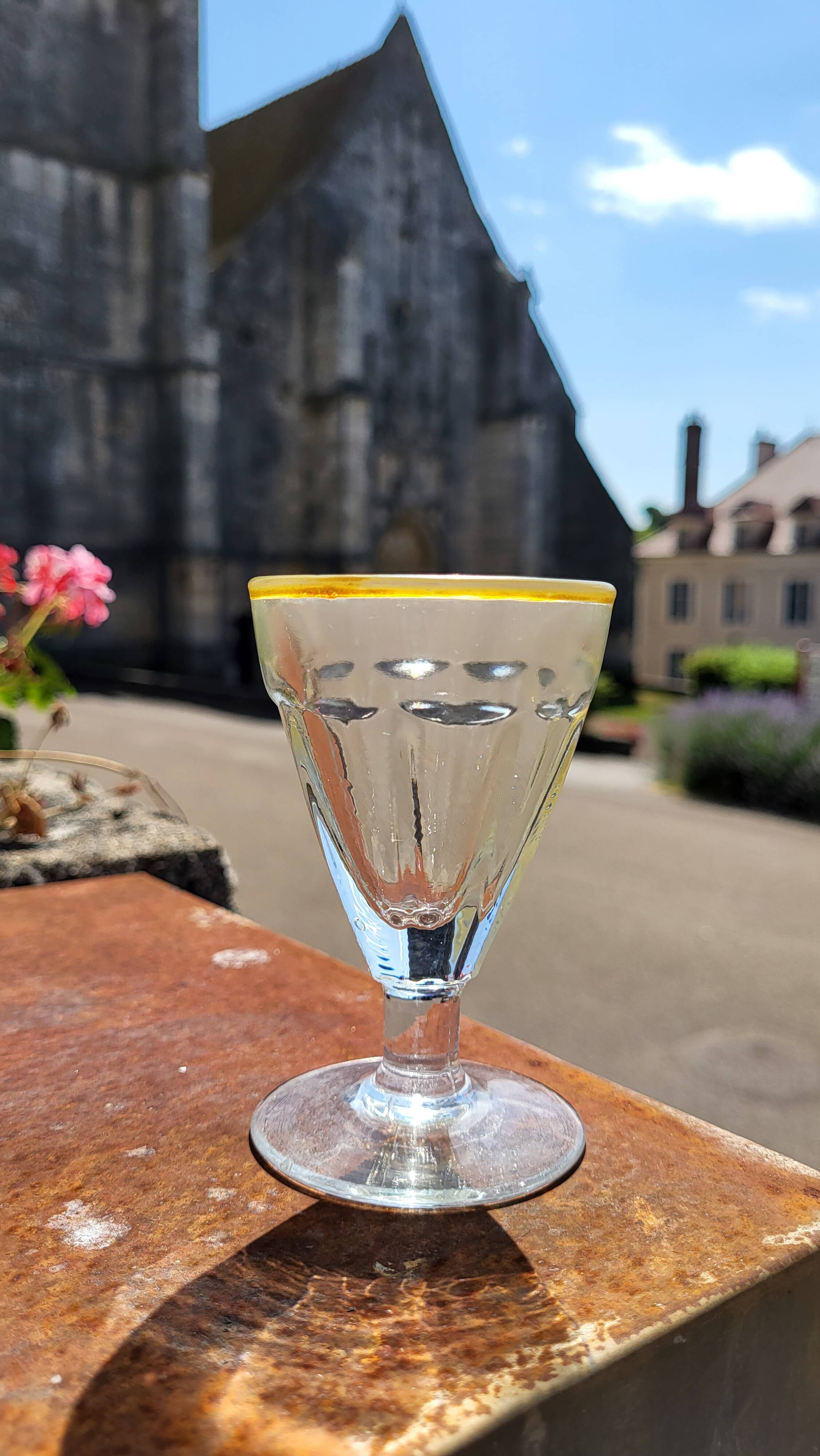 Set of 9 wine glasses cooked bistro counter 1950s