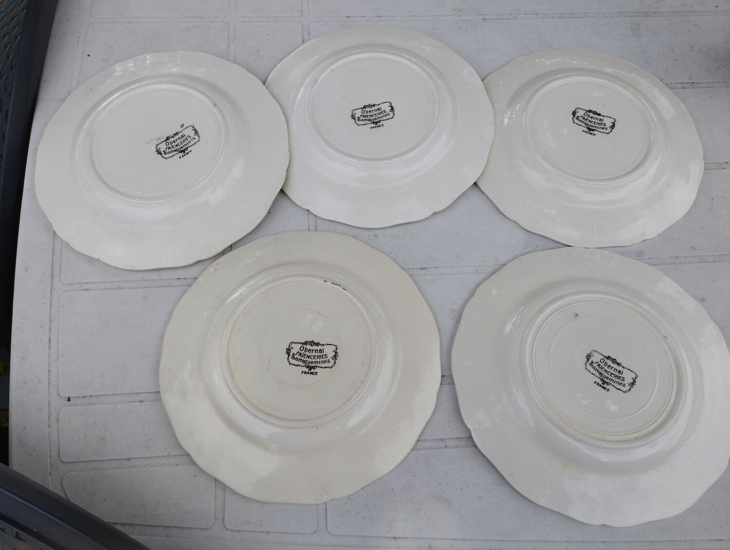 Alsatian plates Obernai earthenware Sarreguemines