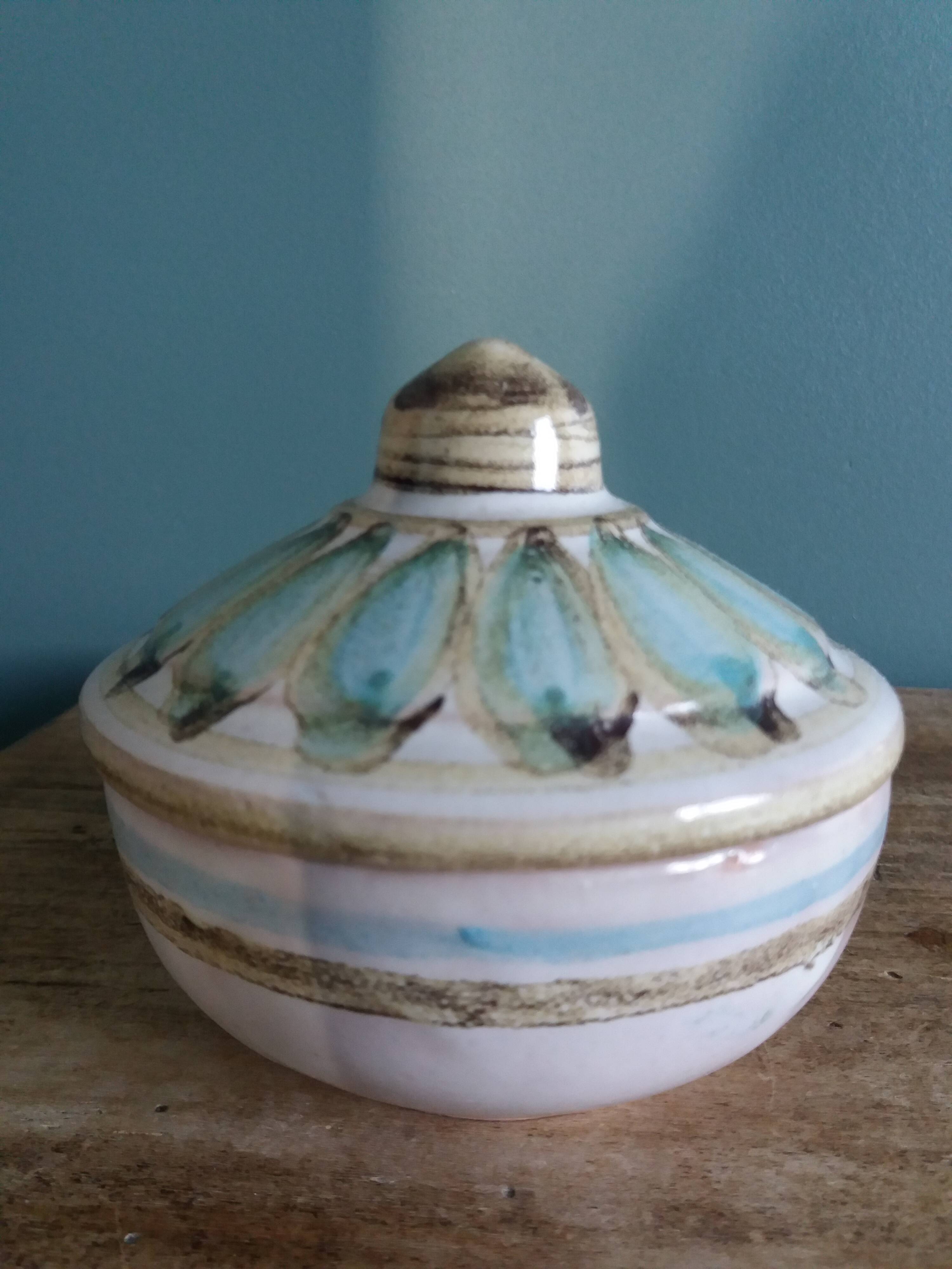 Covered pot, ceramic sugar bowl, signed