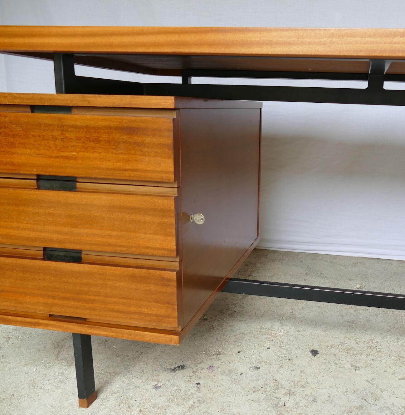 Pierre Guariche Office 1960