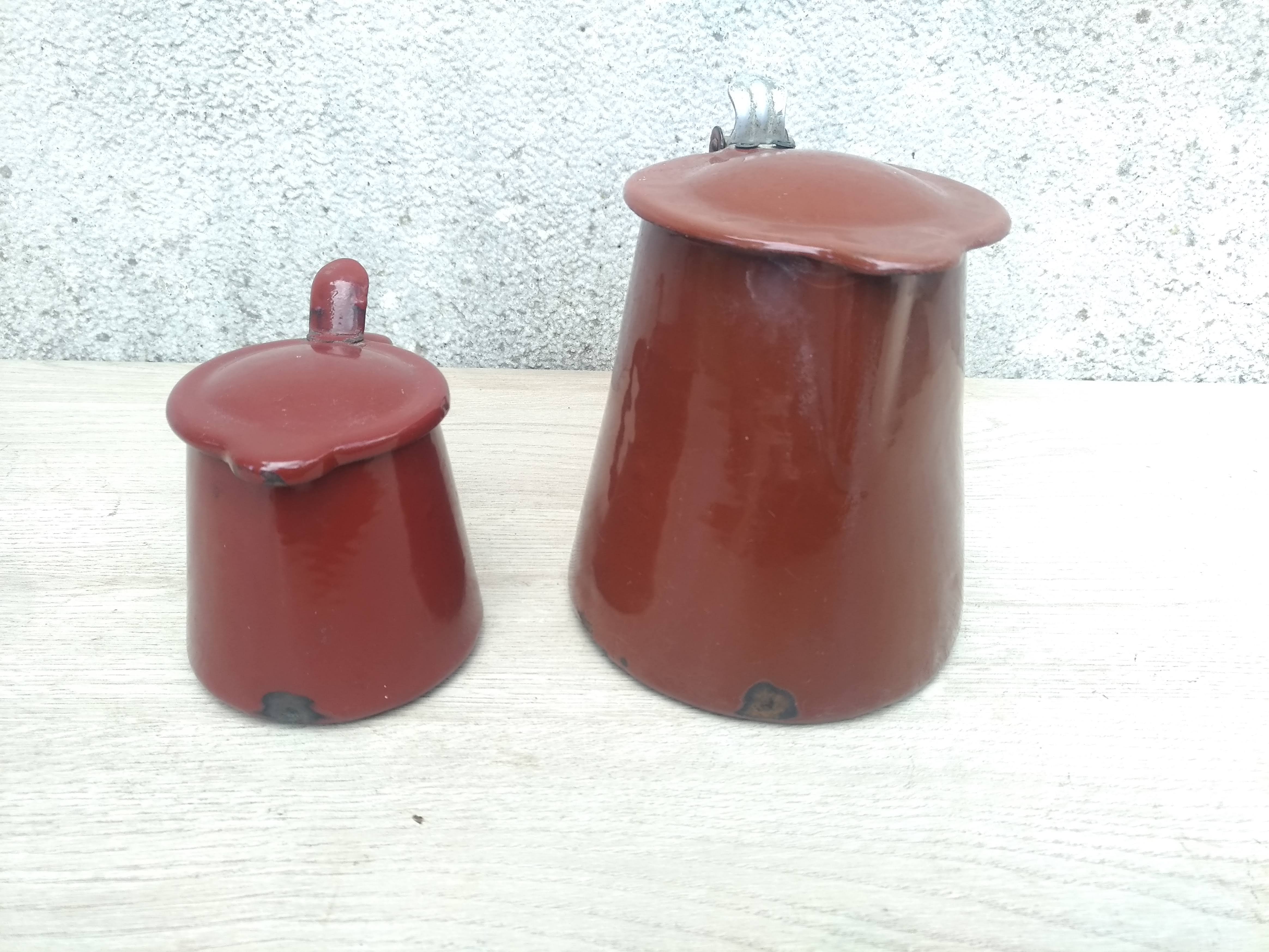 Pot à lait et pot à crème émaillés