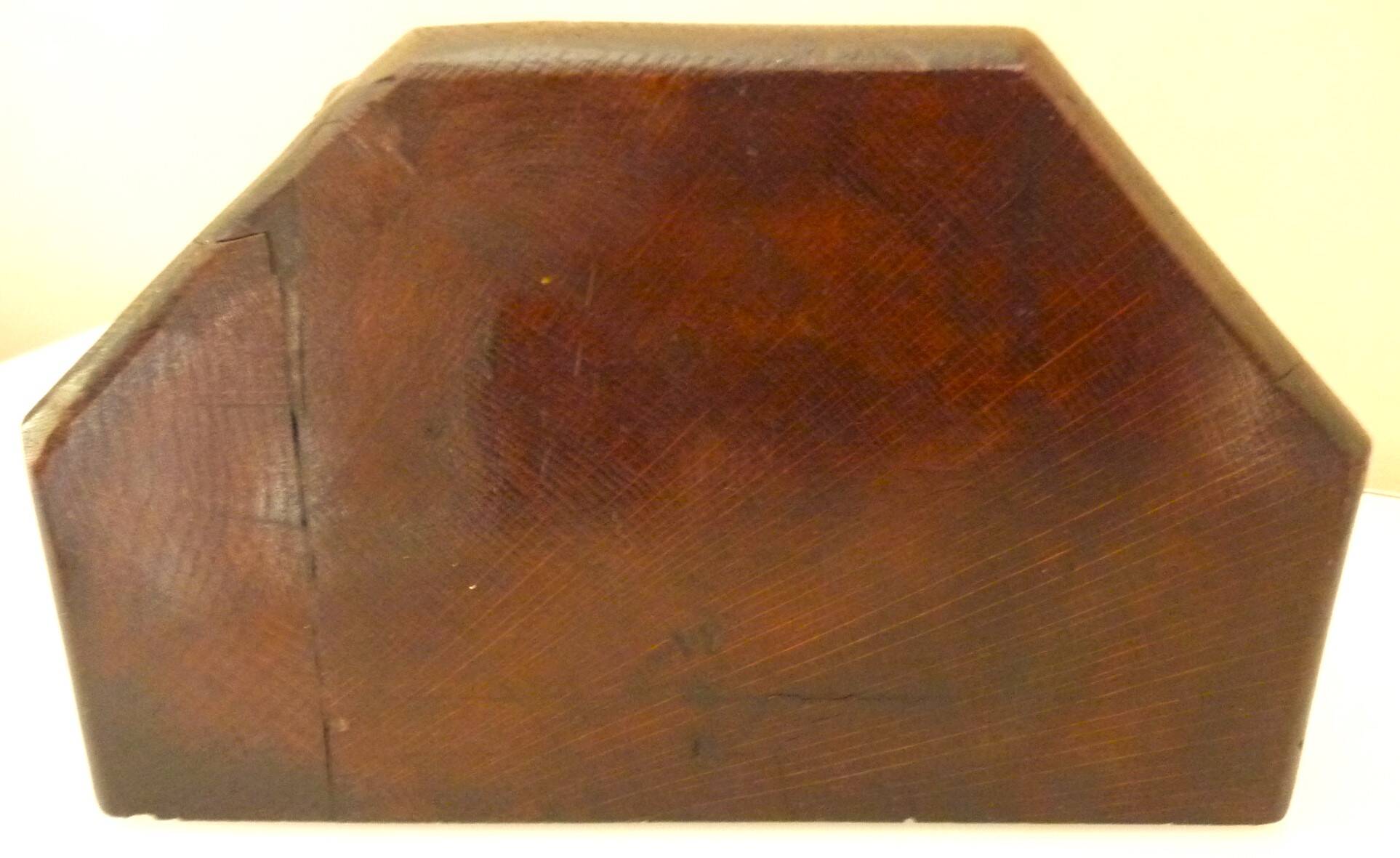 Etagère, applique murale ancienne, bois sculpté, porte statue
