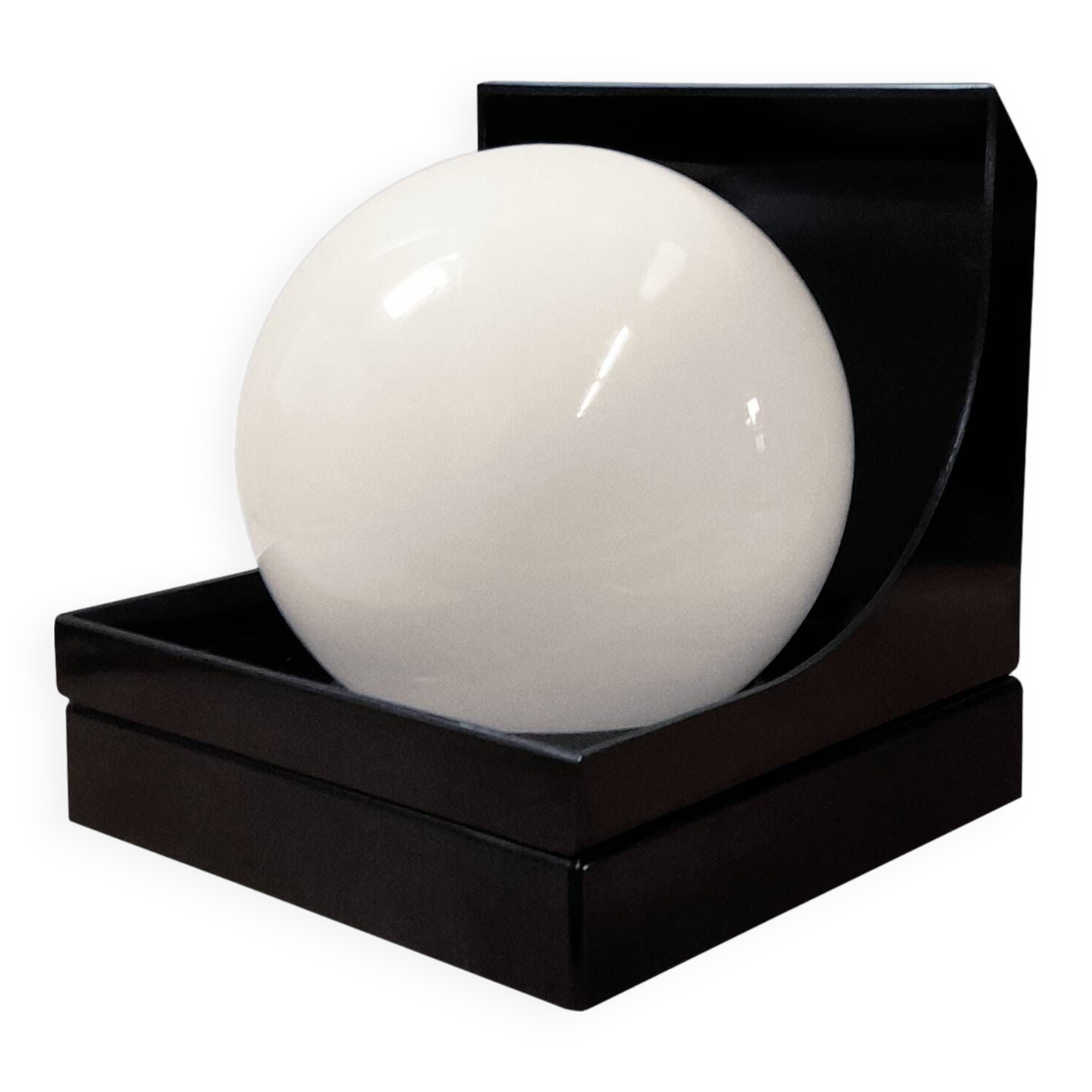 Raak domestic sun wall light