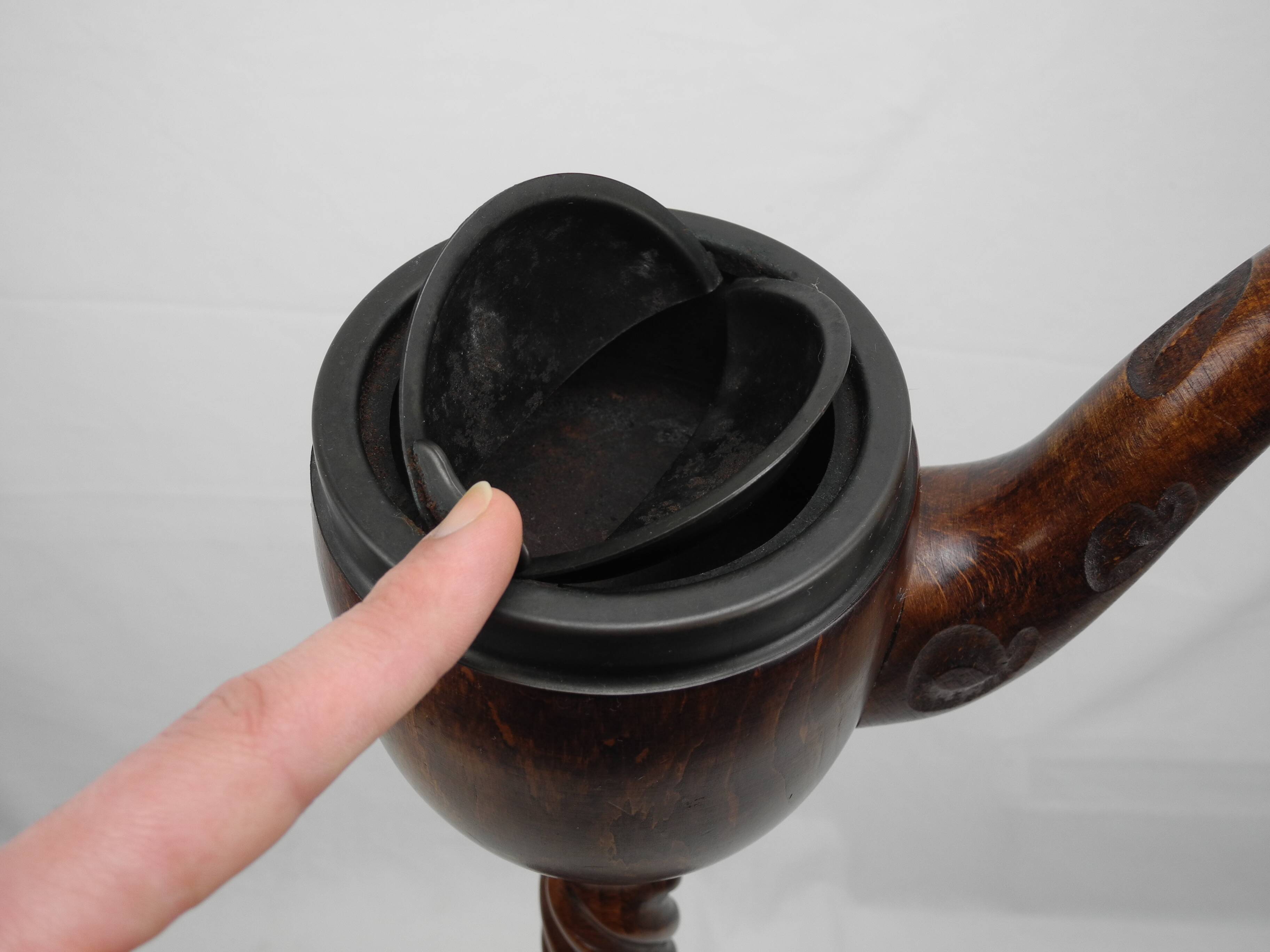 old vintage decorative pipe ashtray ashtray