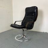 Chaise pivotante suédoise du milieu du siècle de Göte Möbler, années 1970