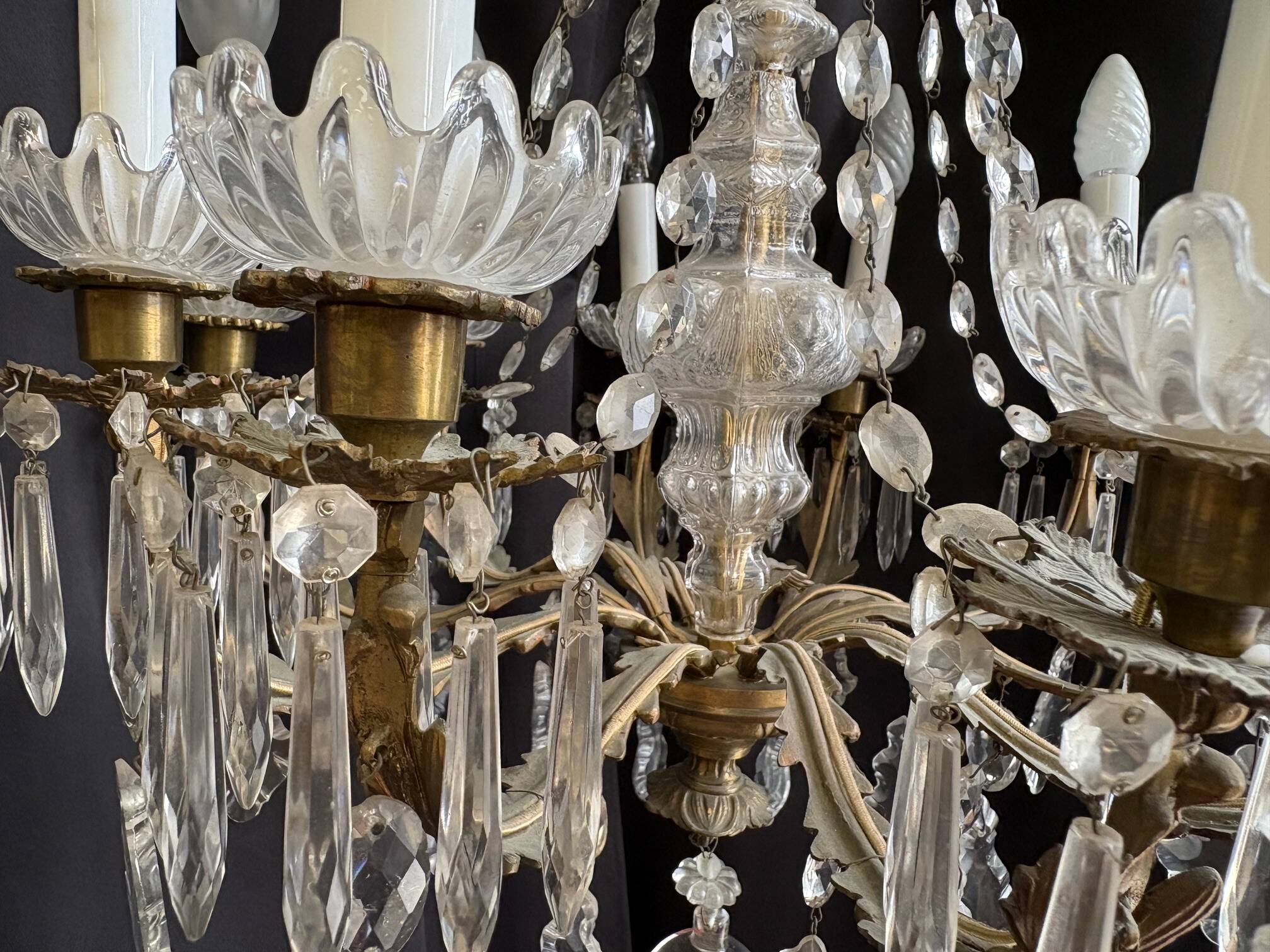 Grand lustre à pampilles en verre et laiton doré – 10 bras – 80 cm ...