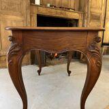 Writing table