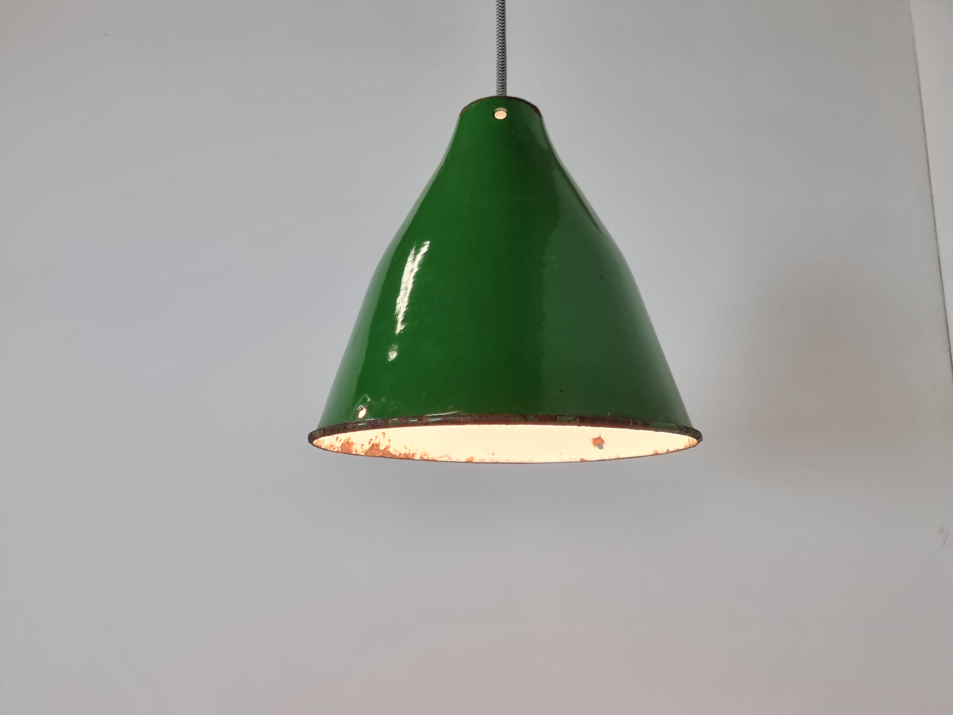 Small vintage industrial green enamel pendant lights, 1960s