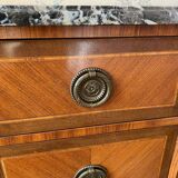 Superb chest of drawers