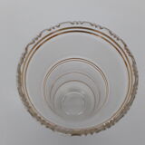 Vase decorated golden stripes