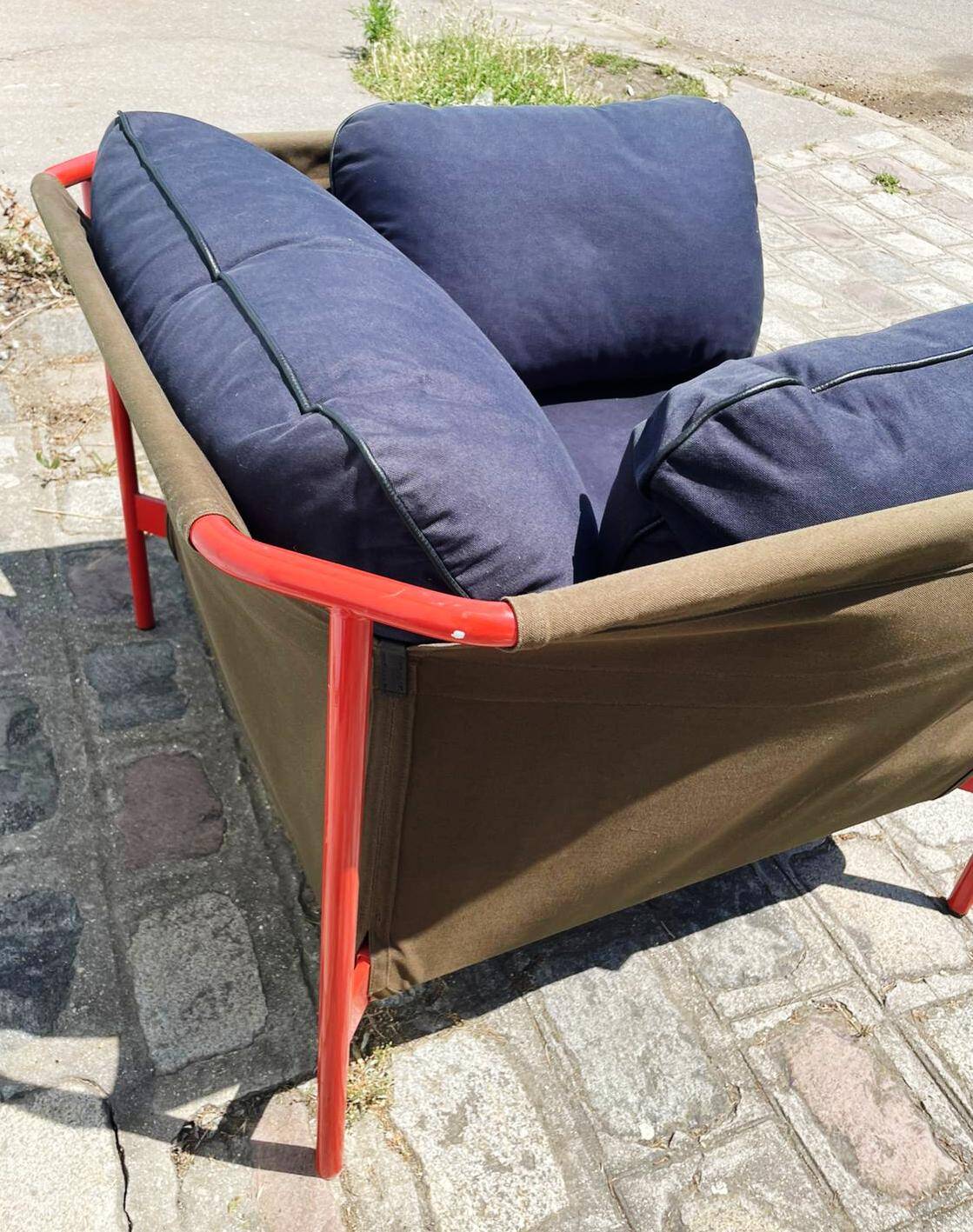 Can Chair, Hay
