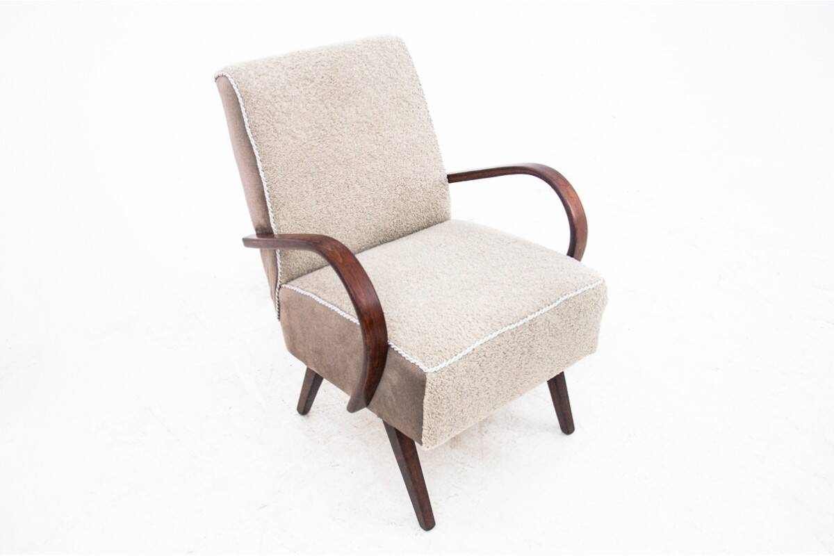 Art Deco beige boucle armchair, Czech Republic