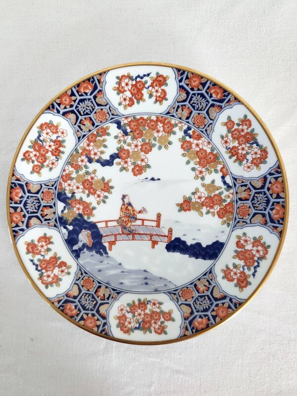 5 assiettes en porcelaine japonaise décor main geisha