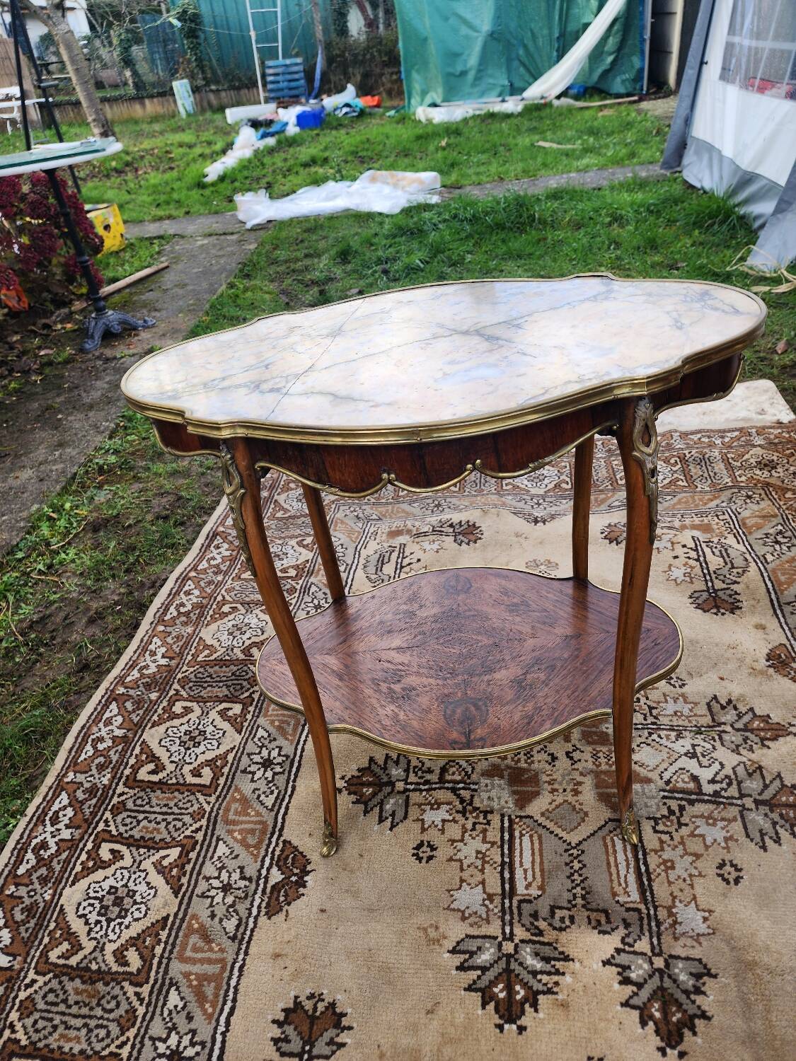 Guéridon style Louis XV