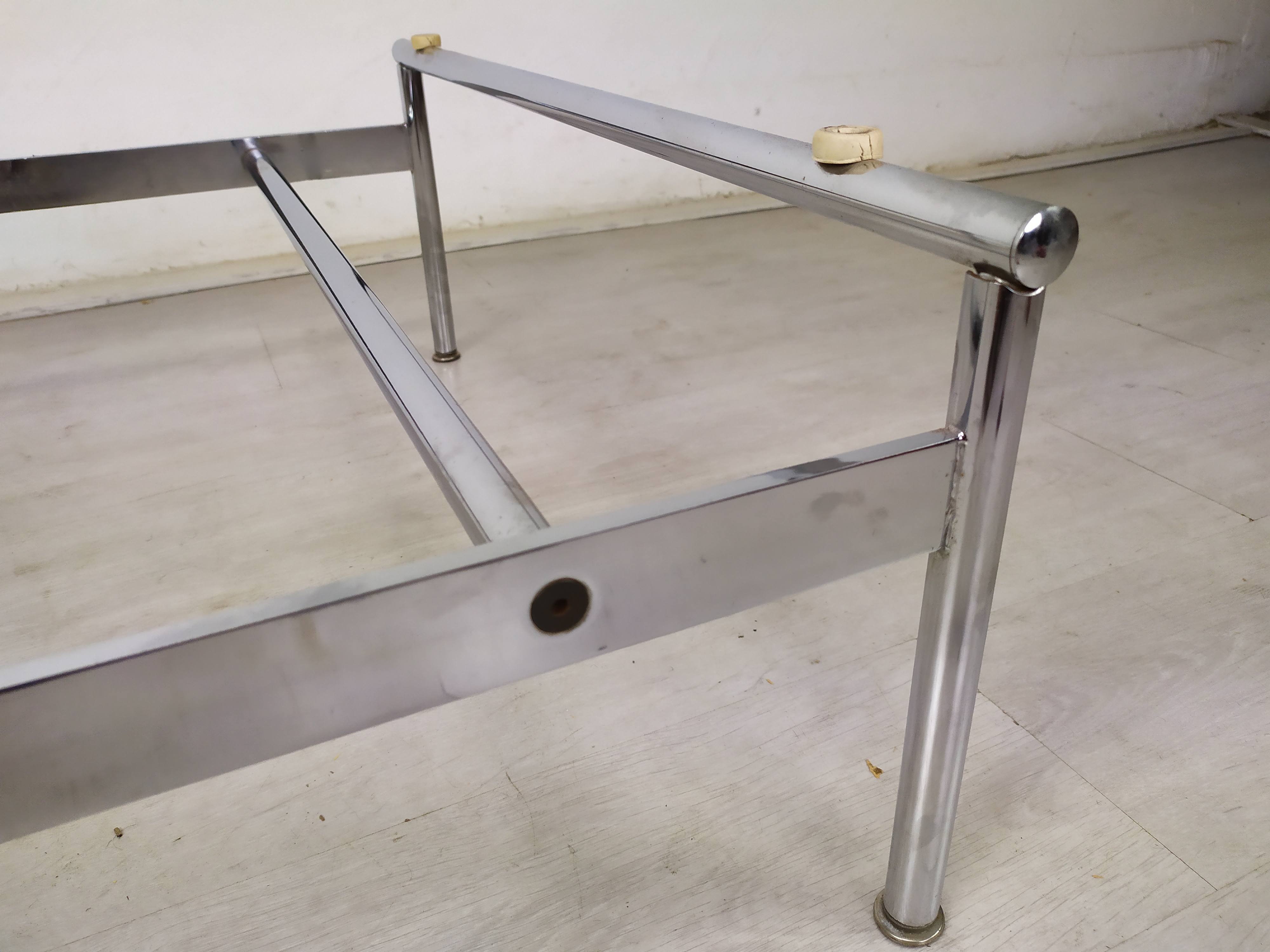 Marble coffee table