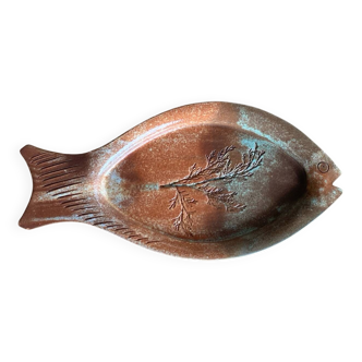 Fish dish in hand-crafted ceramics, Roger Capron style