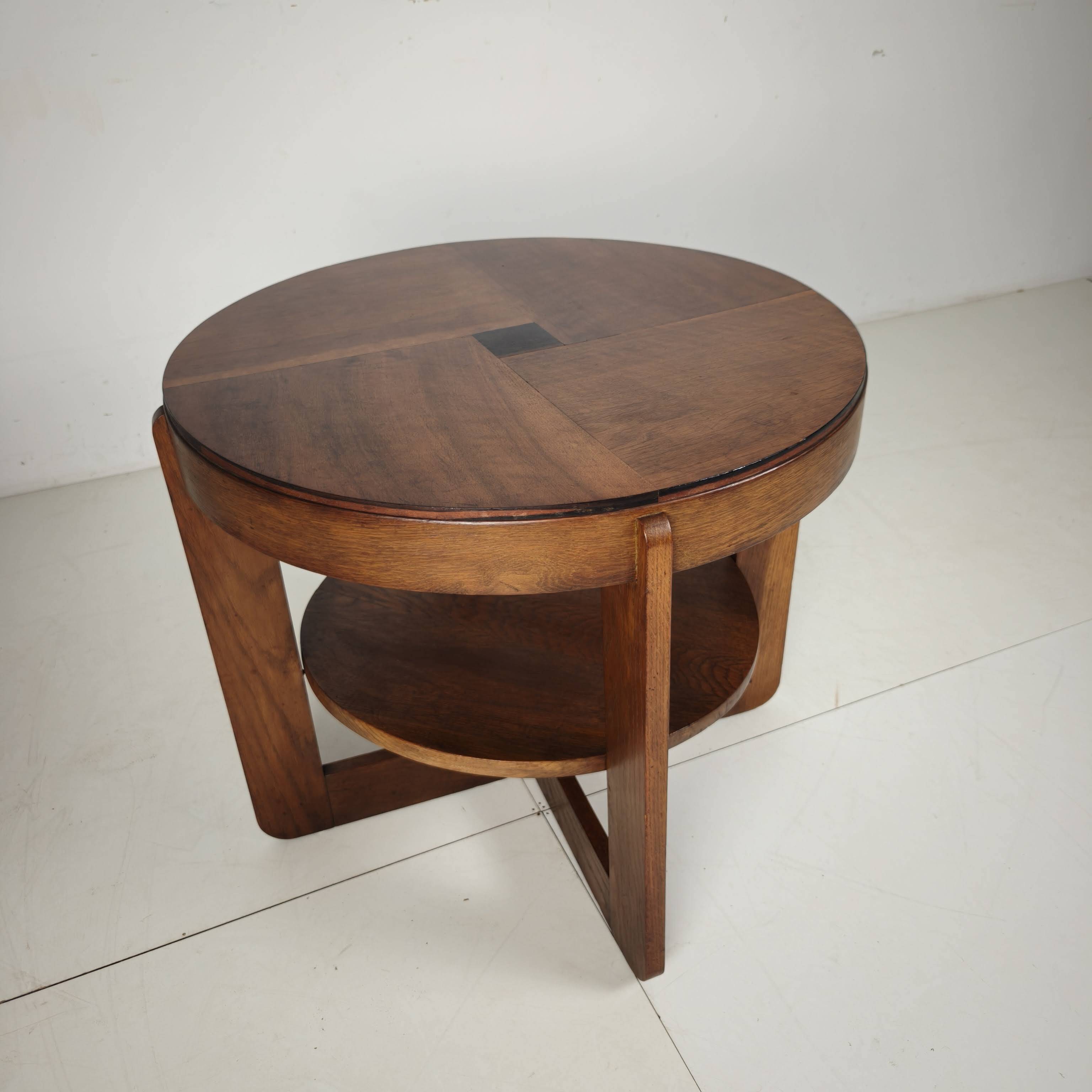 Table d'appoint en chêne de l'École d'Amsterdam avec motif carré, Pays-Bas, vers 1925