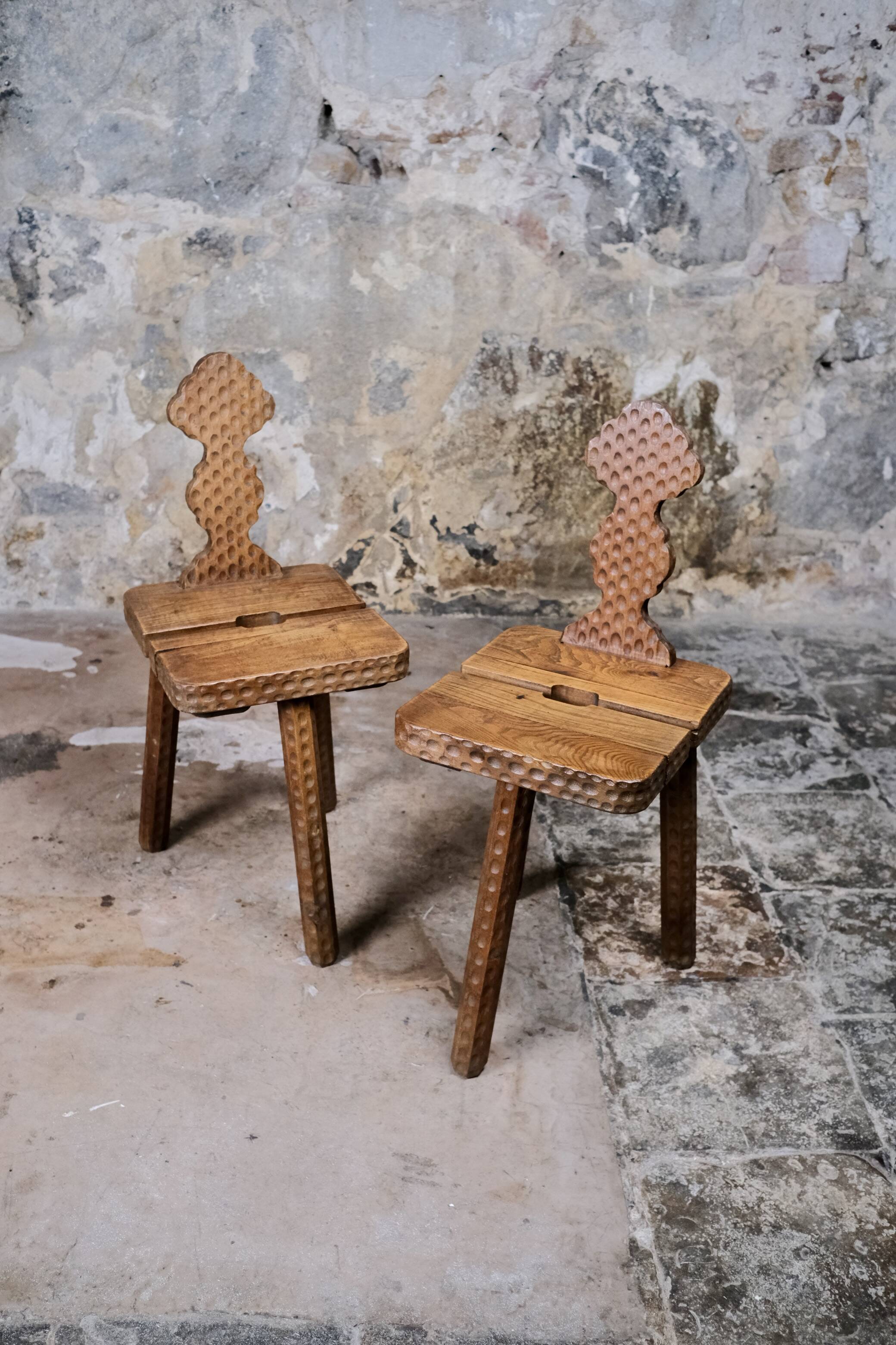 Pair of solid oak Breton chairs in folk art style