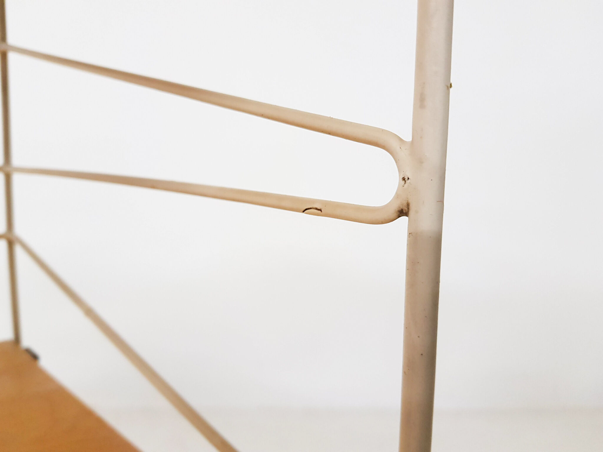 Étagère murale Nisse Strinning pour String en pin des années 60