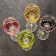 4 verres à vin en cristal taillé coloré