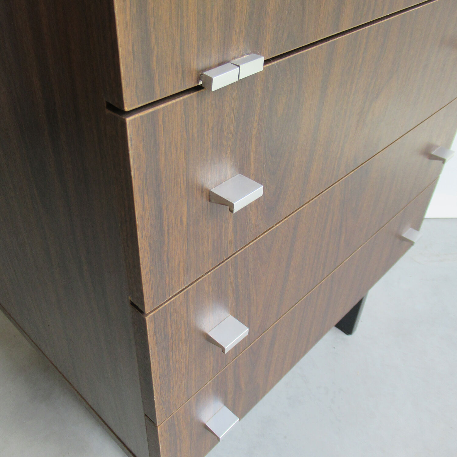 Writing desk "693" Pierre Guariche for Meurop  1960