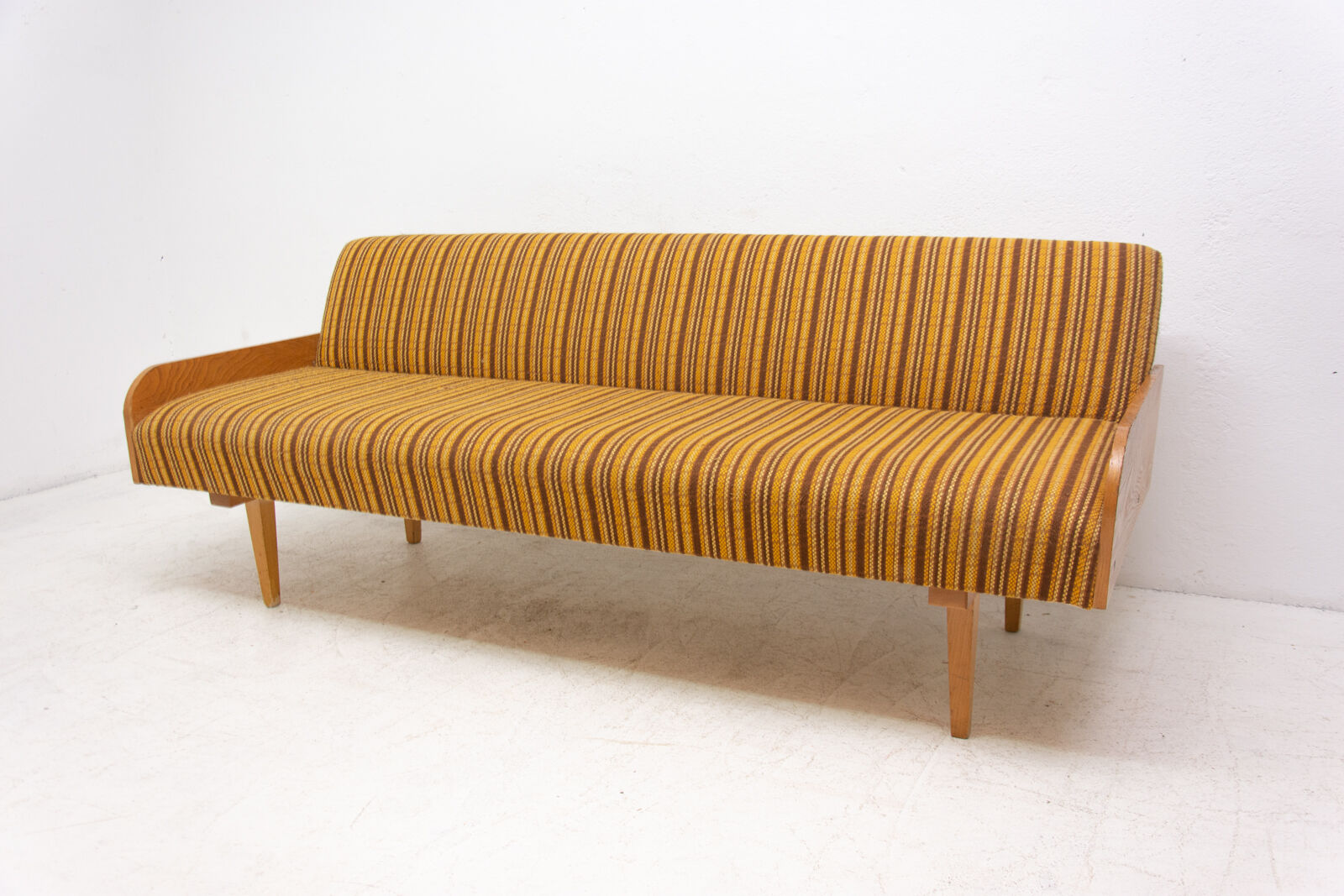 Canapé pliant du milieu du siècle, années 1960, Tchécoslovaquie