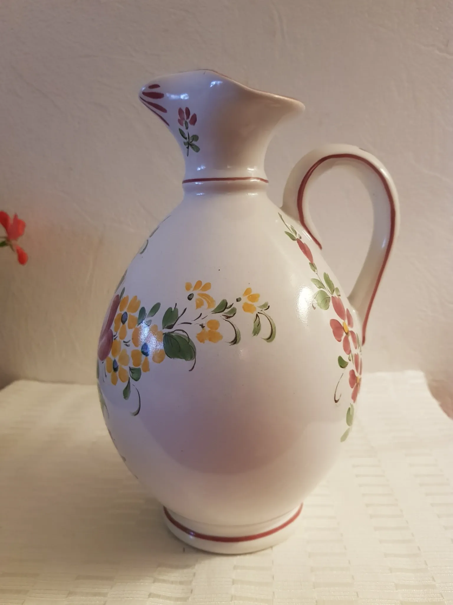 Aiguiere ancienne en faience de Badonviller decor  floral