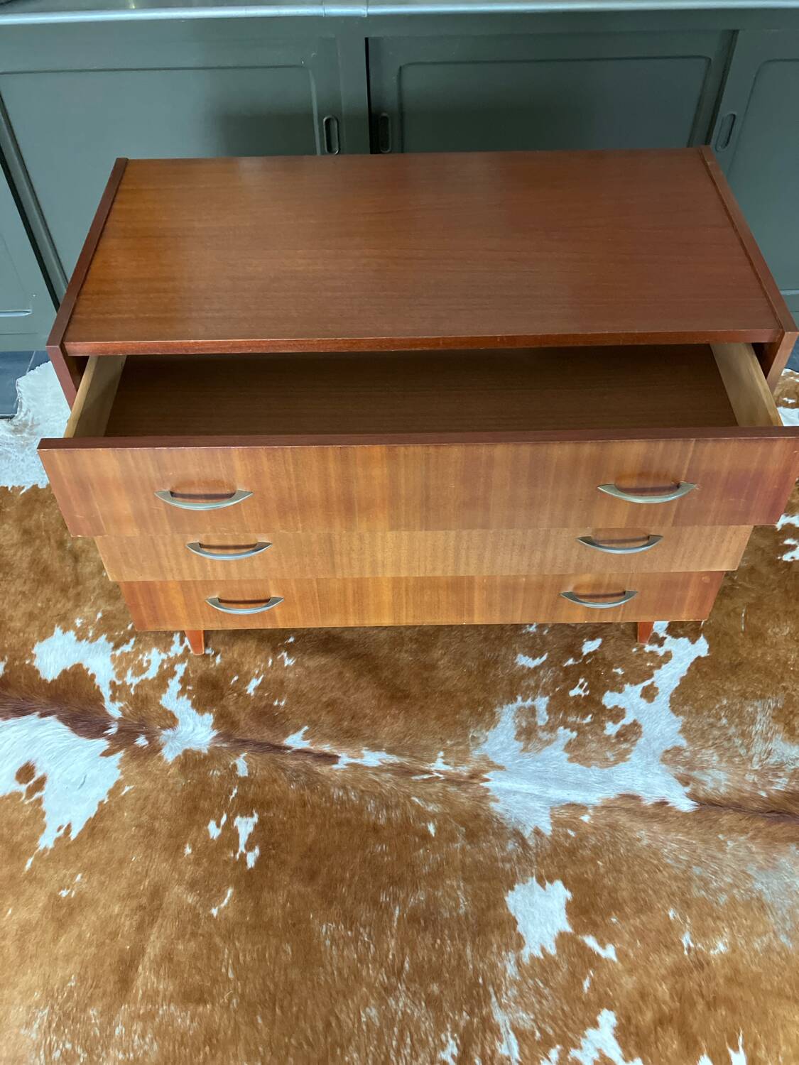 70s chest of drawers