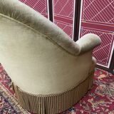 Almond green toad armchair