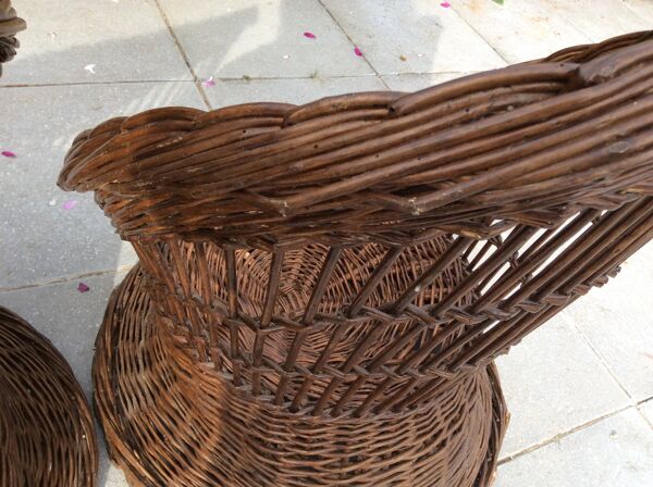 Fauteuils corbeille en osier